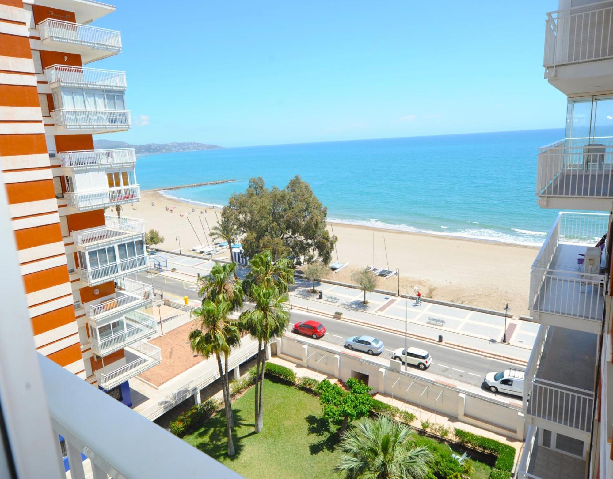Apartamento Estoril Vistas Mar Orangecosta ベニカシム 部屋 写真